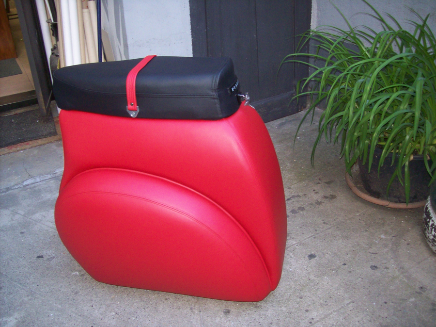 Vespa pouf